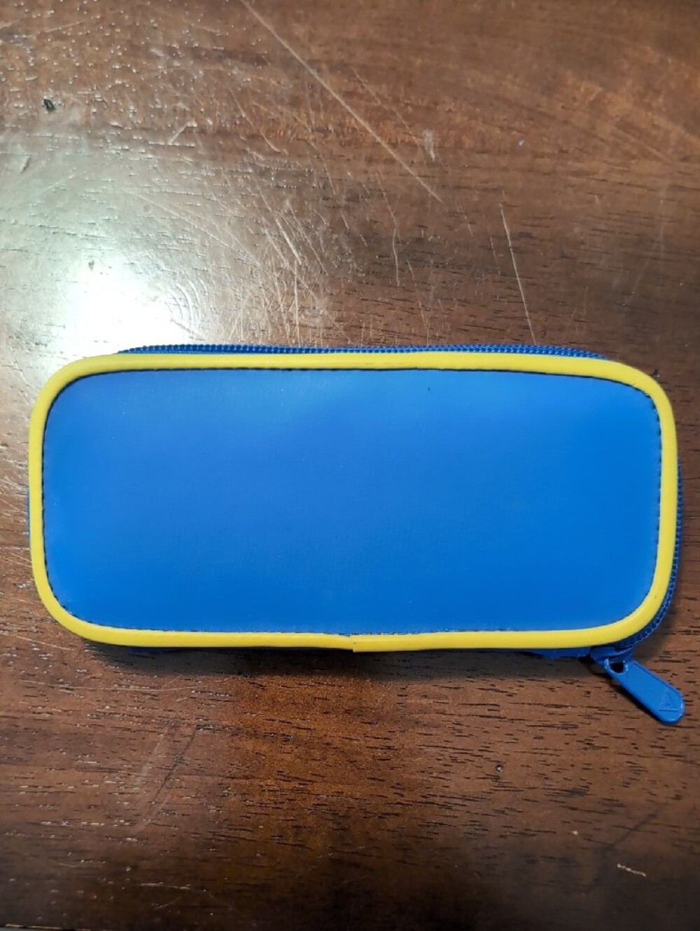 Guess Watch Case - Picture 3 of 3